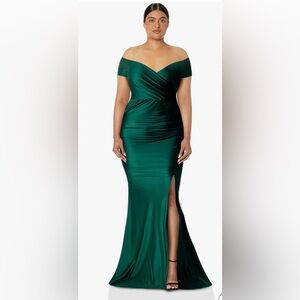 Strapless Emerald Green Evening Dress